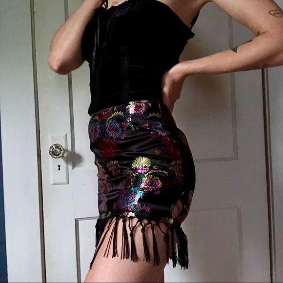 FOREVER21 Tassel Mini Skirt - Picture 2 of 4